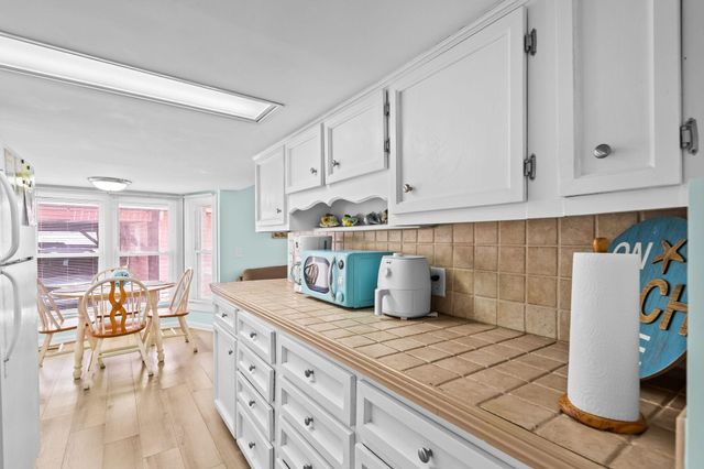 6001 - 1121 S Kings Hwy., Myrtle Beach, SC 29575