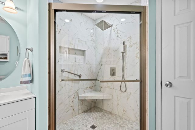 6001 - 1121 S Kings Hwy., Myrtle Beach, SC 29575