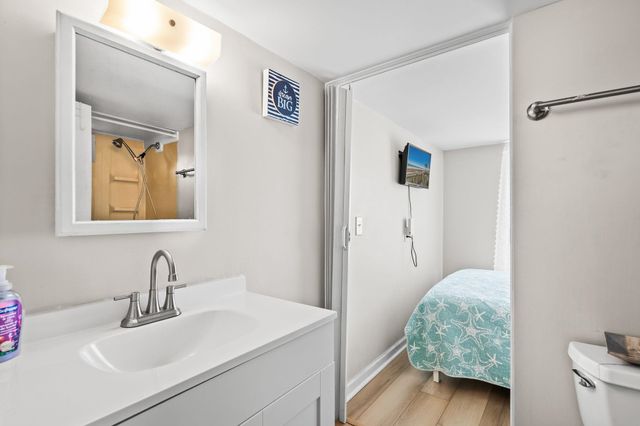 6001 - 1121 S Kings Hwy., Myrtle Beach, SC 29575