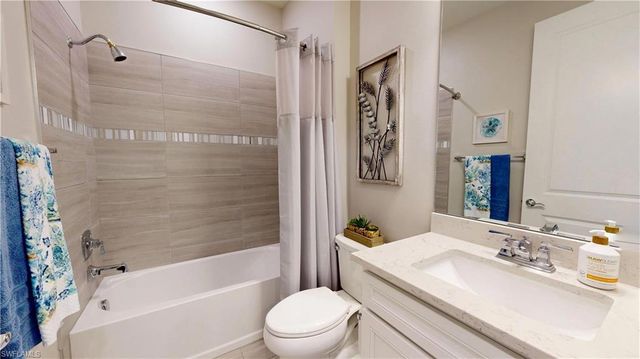 5940 Prosperity LN, Ave Maria, FL 34142