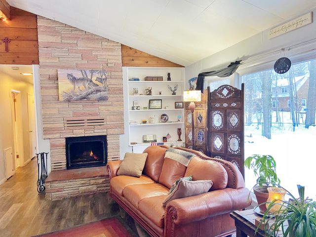 5034 W 48th Street, Fremont, MI 49412