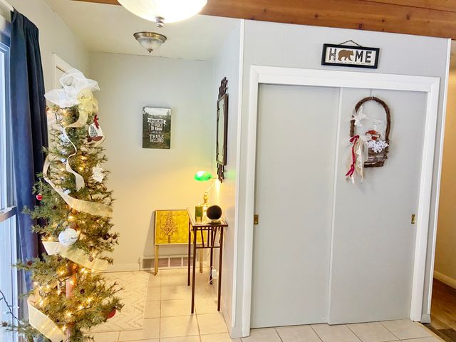 5034 W 48th Street, Fremont, MI 49412