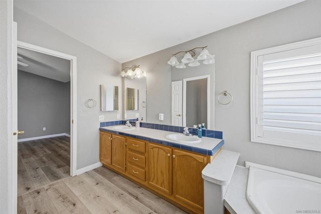 450 E Bradley Ave 151, El Cajon, CA 92021