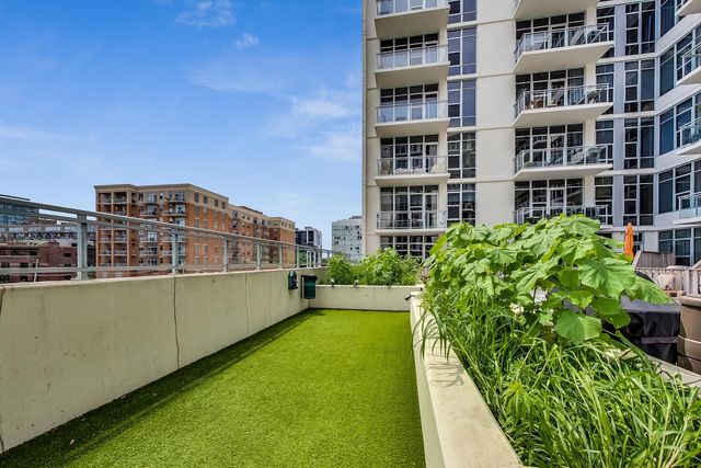 901 W Madison Street 609, Chicago, IL 60607