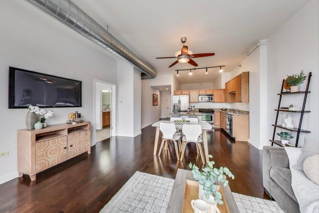 901 W Madison Street 609, Chicago, IL 60607