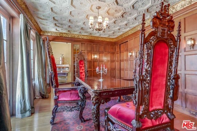 642 S Bronson Avenue 207, Los Angeles, CA 90010