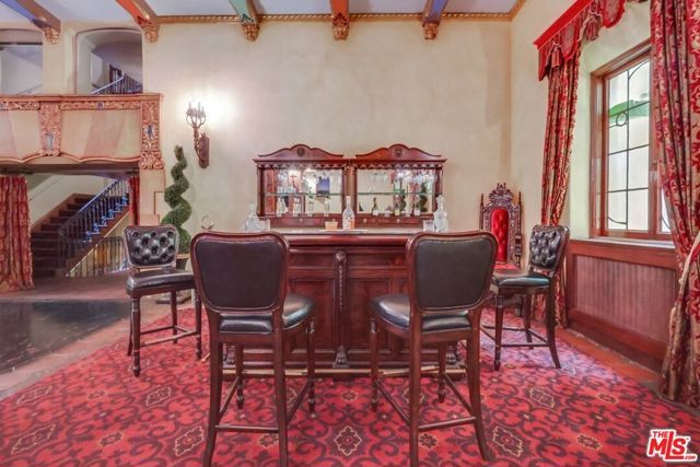 642 S Bronson Avenue 207, Los Angeles, CA 90010