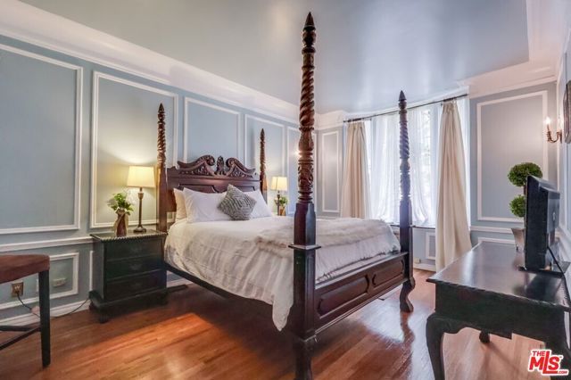 642 S Bronson Avenue 207, Los Angeles, CA 90010