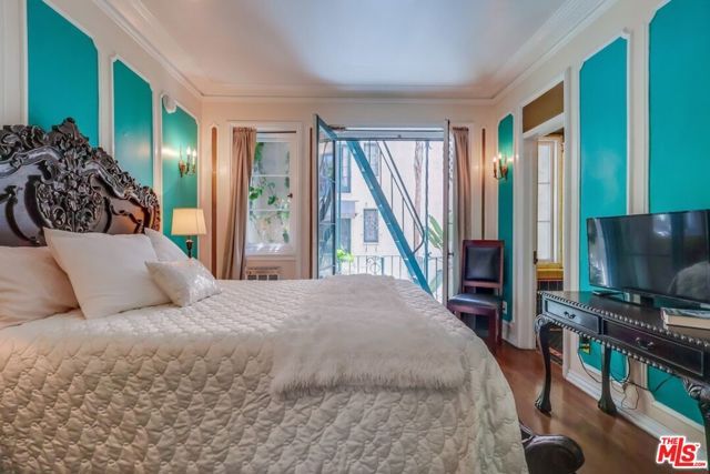 642 S Bronson Avenue 207, Los Angeles, CA 90010