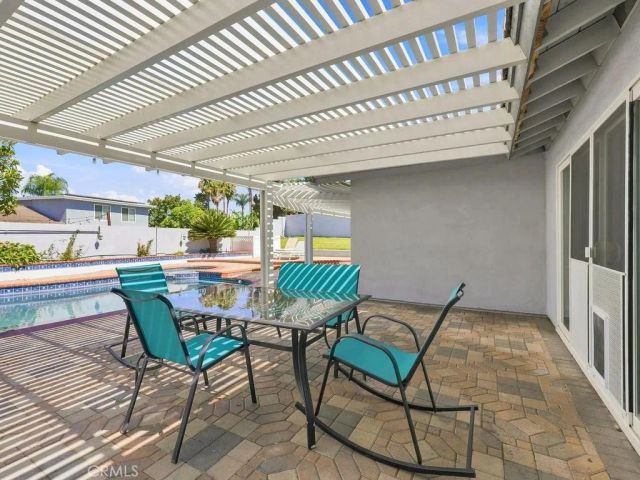 25321 Pike, Laguna Hills, CA 92653