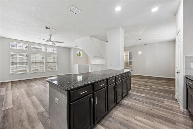 3328 Masters Point Drive, Houston, TX 77091