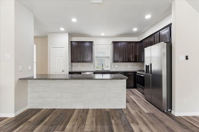 3328 Masters Point Drive, Houston, TX 77091