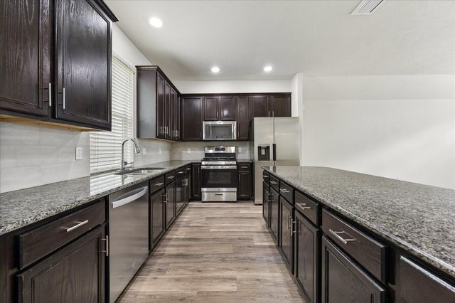 3328 Masters Point Drive, Houston, TX 77091