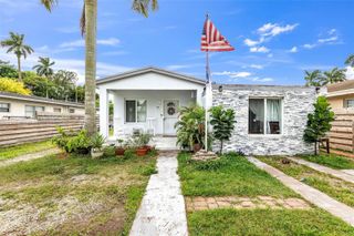 110 NE 9th Ct, Homestead, FL 33030