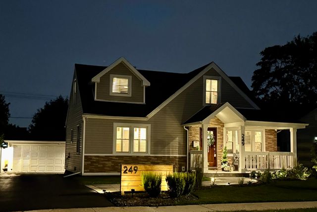 249 Village Drive, Northlake, IL 60164