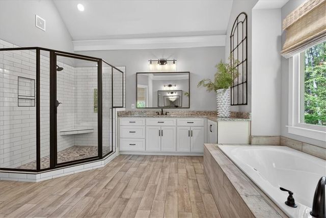 122 Brookfield Court SE, White, GA 30184