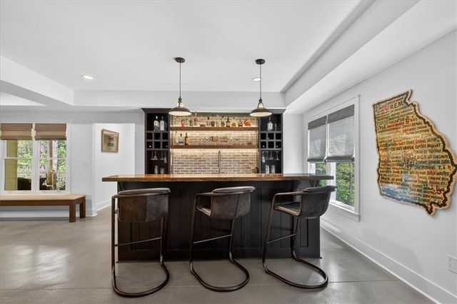 122 Brookfield Court SE, White, GA 30184