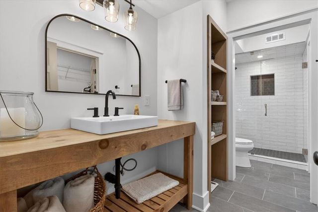 122 Brookfield Court SE, White, GA 30184