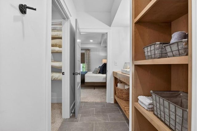 122 Brookfield Court SE, White, GA 30184