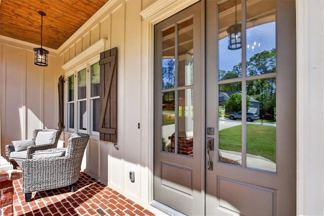 122 Brookfield Court SE, White, GA 30184