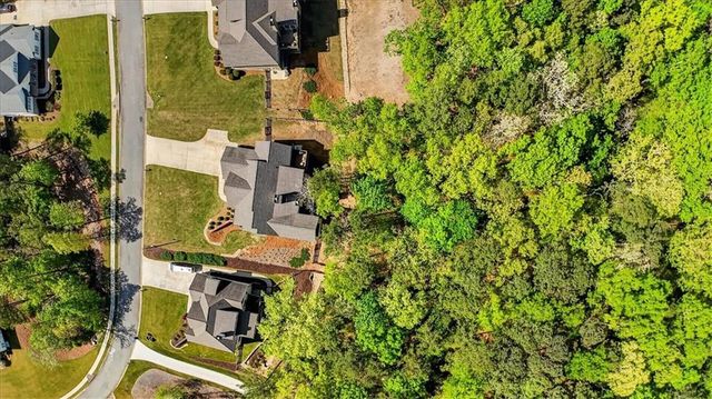 122 Brookfield Court SE, White, GA 30184