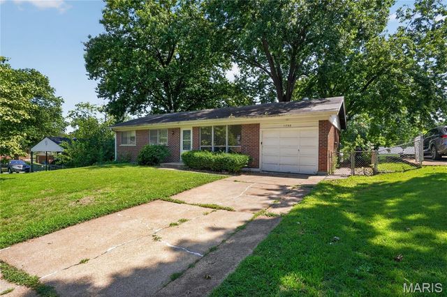 1758 Dowd Drive, Dellwood, MO 63136