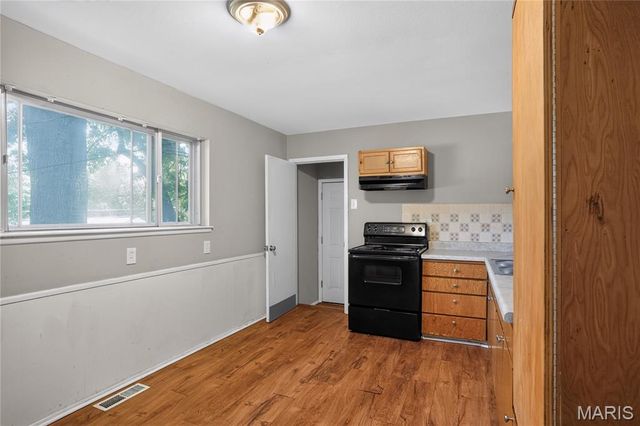 1758 Dowd Drive, Dellwood, MO 63136