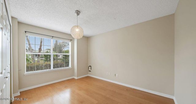 629 10TH Avenue S, Jacksonville Beach, FL 32250