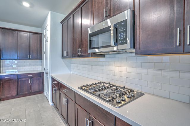 3040 W Chalfont Drive, Tucson, AZ 85742