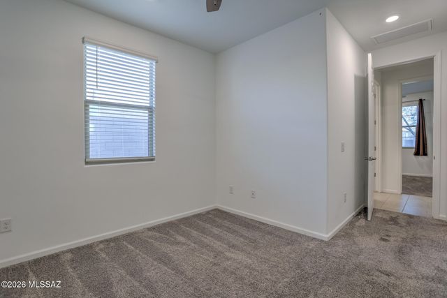 3040 W Chalfont Drive, Tucson, AZ 85742
