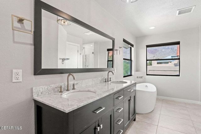 849 DULCE TIERRA Drive, El Paso, TX 79912
