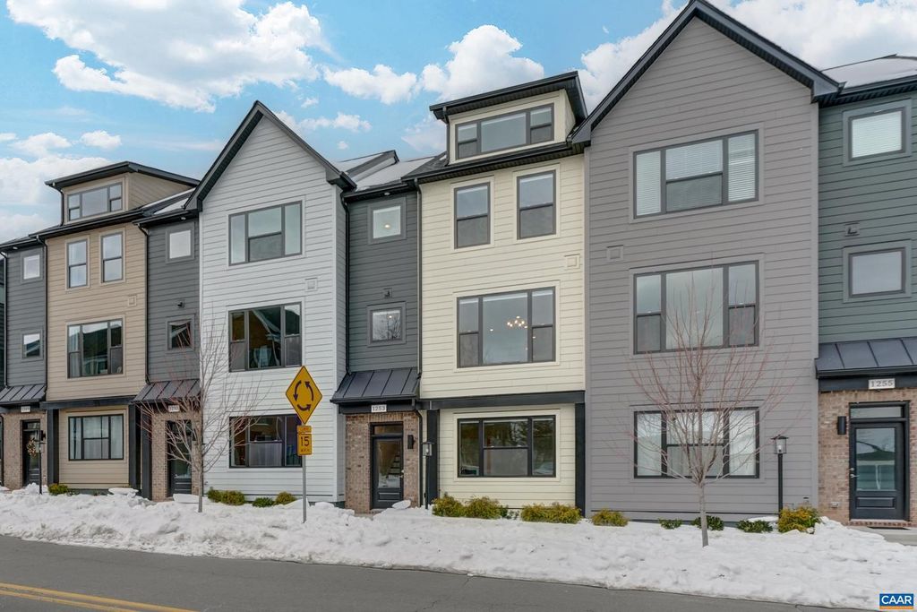 1253 OLD TRAIL DR, Crozet, VA 22932