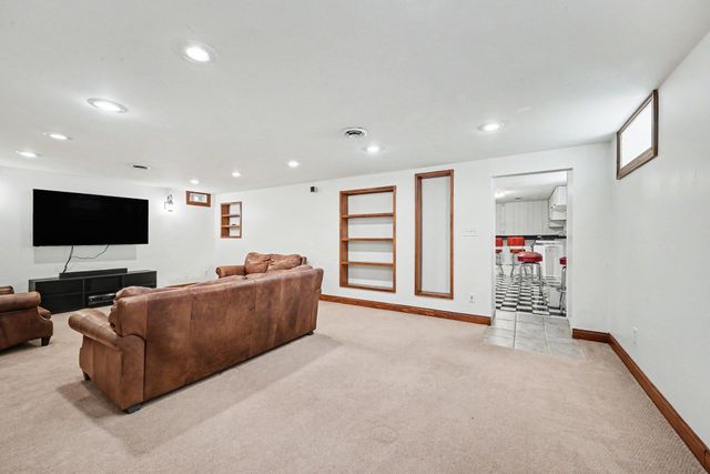 4540 2nd Street NE, Fridley, MN 55421