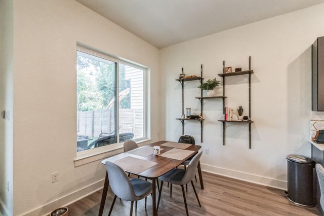 5816 Sutherlin RD 15, Austin, TX 78723