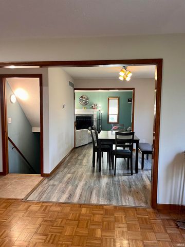 58205 Wayne Lane, South Bend, IN 46619