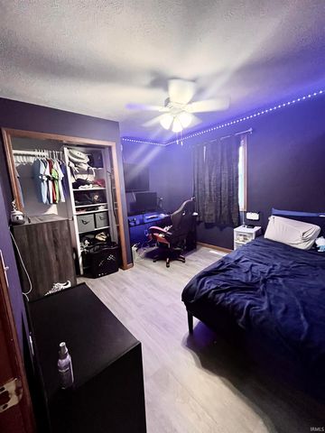 58205 Wayne Lane, South Bend, IN 46619