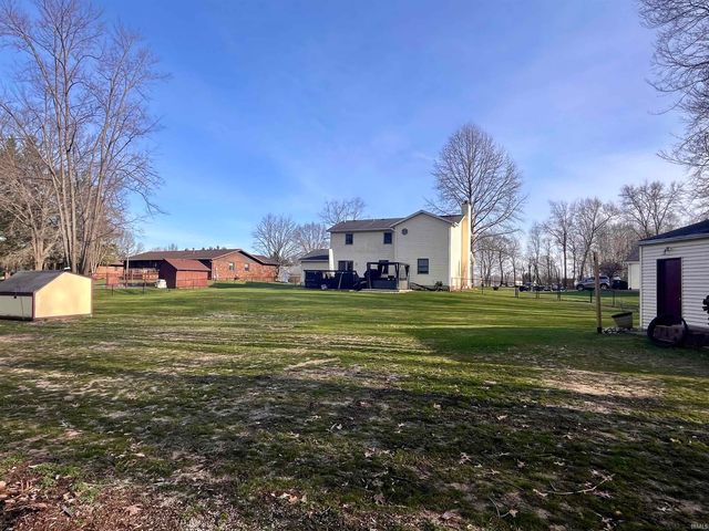 58205 Wayne Lane, South Bend, IN 46619