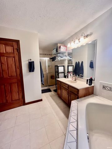 58205 Wayne Lane, South Bend, IN 46619