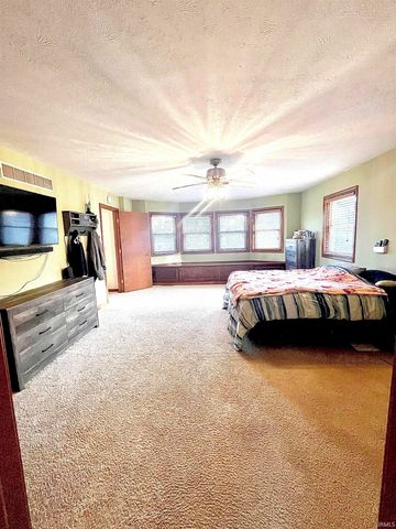 58205 Wayne Lane, South Bend, IN 46619