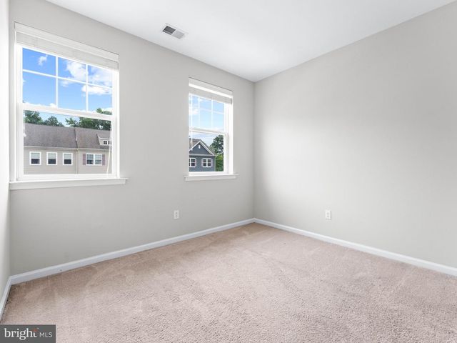 33 SULLIVAN WAY, Marlton, NJ 08053
