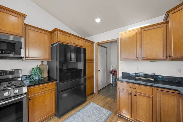 369 Raleigh Lane, Marion, IA 52302