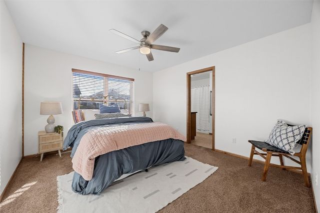 369 Raleigh Lane, Marion, IA 52302