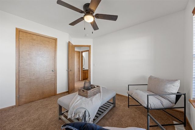 369 Raleigh Lane, Marion, IA 52302