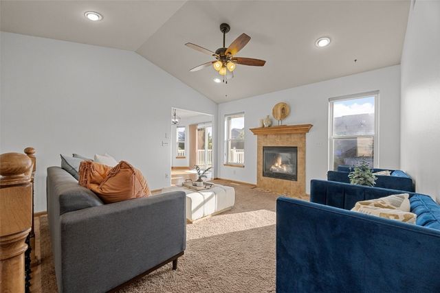 369 Raleigh Lane, Marion, IA 52302