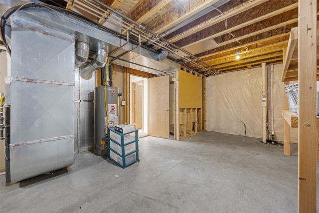 369 Raleigh Lane, Marion, IA 52302