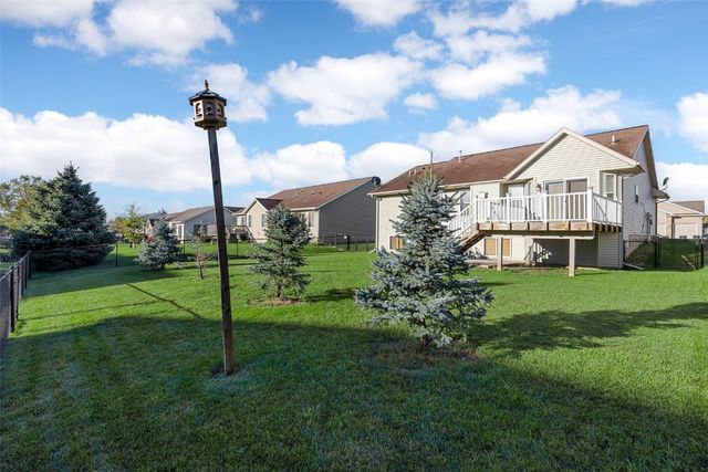 369 Raleigh Lane, Marion, IA 52302