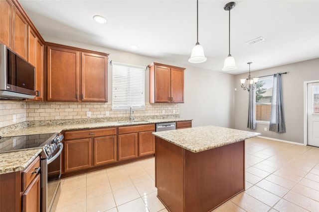 409 Mariscal Place, Fort Worth, TX 76131