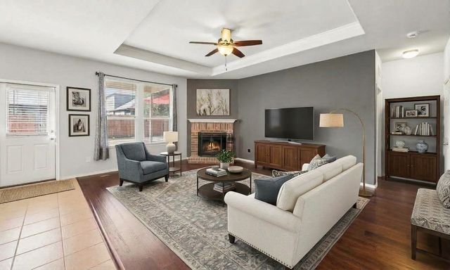 409 Mariscal Place, Fort Worth, TX 76131