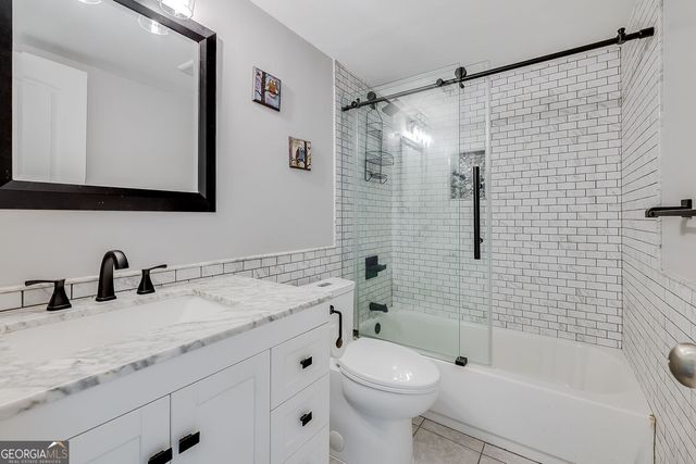 6 Jasmine Court, Savannah, GA 31406