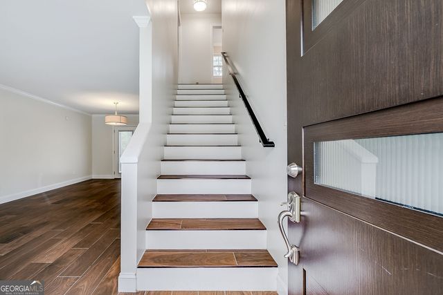 6 Jasmine Court, Savannah, GA 31406